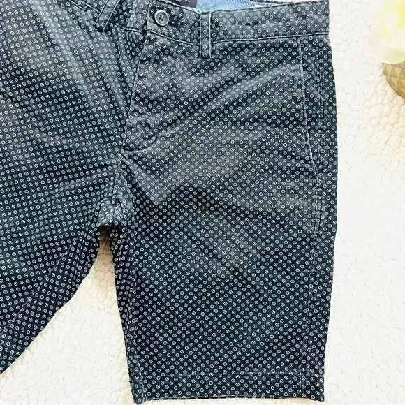 Banana Republic Navy Aiden Flat Front Cotton Chino Mens Shorts Size 29 - Picture 5 of 14